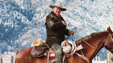 Photo of The Տһootıѕt: John Wayne rides off into the sunset in a blaze of glory