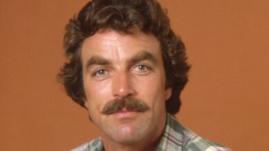 Photo of How Tom Selleck’s Son, Kevin Selleck, Rose to Stardom Before Disappearing From Hollywood