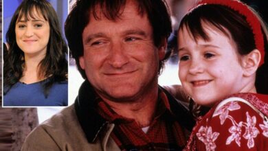 Photo of ‘I wish we had talked more’: Actress who played Robin Williams’ daughter in Mrs Doubtfire writes heartfelt memorial for her on-screen dad