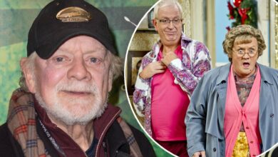 Photo of Only Fools and Horses Del Boy SLAMS Mrs Brown’s Boys over ‘crude language’