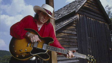 Photo of The hard rockin’ life and ԁеаtһ of Stevie Ray Vaughn