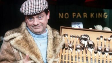 Photo of David Jason says he wants to revive Only Fools and Horses character Del Boy