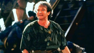 Photo of Hook Star Shares Emotional Memory of Working With Robin Williams