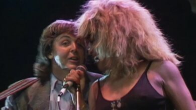 Photo of Revisit the moment Paul McCartney sang ‘Get Back’ with Tina Turner