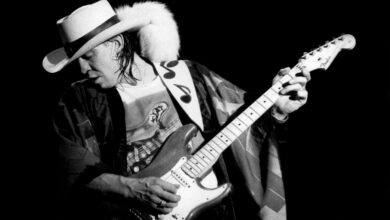 Photo of How hearing Jimi Hendrix for the first time changed Stevie Ray Vaughan’s life