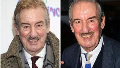 Photo of Only Fools and Horses legend John Challis made ‘touching’ gesture to co-star ‘Lovely’