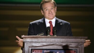 Photo of Robin Williams estate sues Pandora for copyright infringement