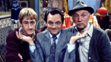 Photo of How Only Fools and Horses legend David Jason was only 25 years younger than actor who played Grandad