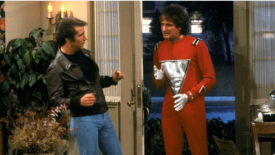 Photo of How Robin Williams Made A ‘Horrible’ Happy Days Script Worthy Of The Mork & Mindy Spinoff
