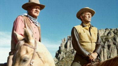 Photo of John Wayne’s heartbreaking message on tomb not seen by public for 20 years