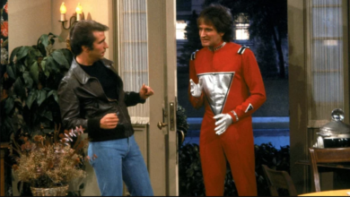 Photo of ‘Happy Days’ Almost Cast a Different Actor as Mork: Why Robin Williams Got the Part