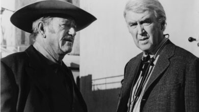 Photo of ‘The Shootist’ Director Accused John Wayne and Jimmy Stewart of ‘Not Trying Hard Enough’ on Set