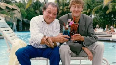 Photo of ‘He’s more self-contained than he used to be’: Sir David Jason says he has ‘drifted apart’ from Nicholas Lyndhurst after years playing inseparable brothers in Only Fools And Horses – with former co-star still grieving the death of son Archie