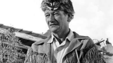 Photo of John Wayne Once Tore a College Professor to Shreds Over the Definition of a Hero