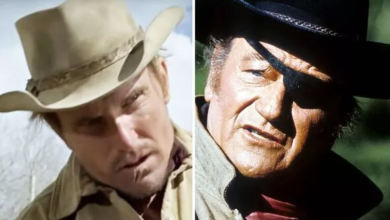 Photo of John Wayne was so enraged by Robert Duvall he threatened to punch him on True Grit set