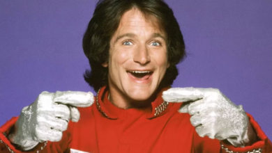 Photo of Robin Williams Remembered by Fans on What Would Have Been His 69th Birthday