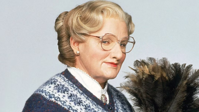 Photo of Mrs. Doubtfire Is Now Streaming on Disney+, Robin Williams Fans Revisit the Classic Comedy