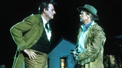 Photo of The Alamo: John Wayne’s set feud with co-star who tried to leave just days into epic shoot