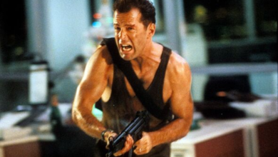 Photo of Clint Eastwood and James Caan turned down Die Hard for very different reasons