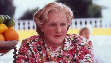 Photo of ‘Mrs. Doubtfire’ Director On Documentary Idea With 2 Million Feet Of Film Used Due To Robin Williams’ Improv & The Sequel That Never Happened